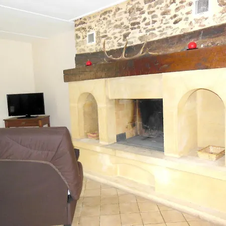 House With 4 Bedrooms In Capdrot With Furnished Garden Holiday home